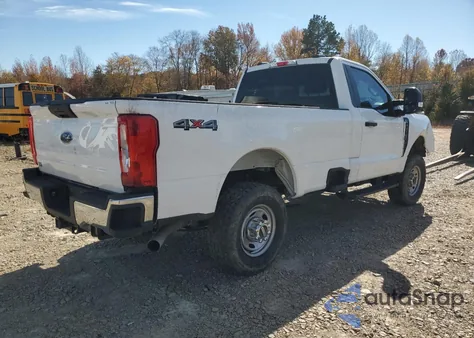 2024 Ford F350 Super Duty z USA, uszkodzony, nr VIN 1FTRF3BA6RED24177